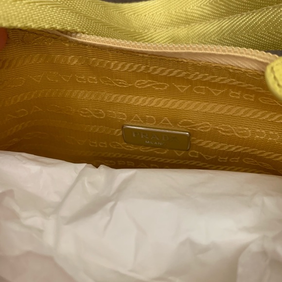 Prada Re Edition 2000 - Picture 4 of 5